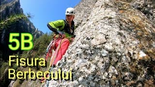 Fisura Berbecului 5B #ClimbingRomania