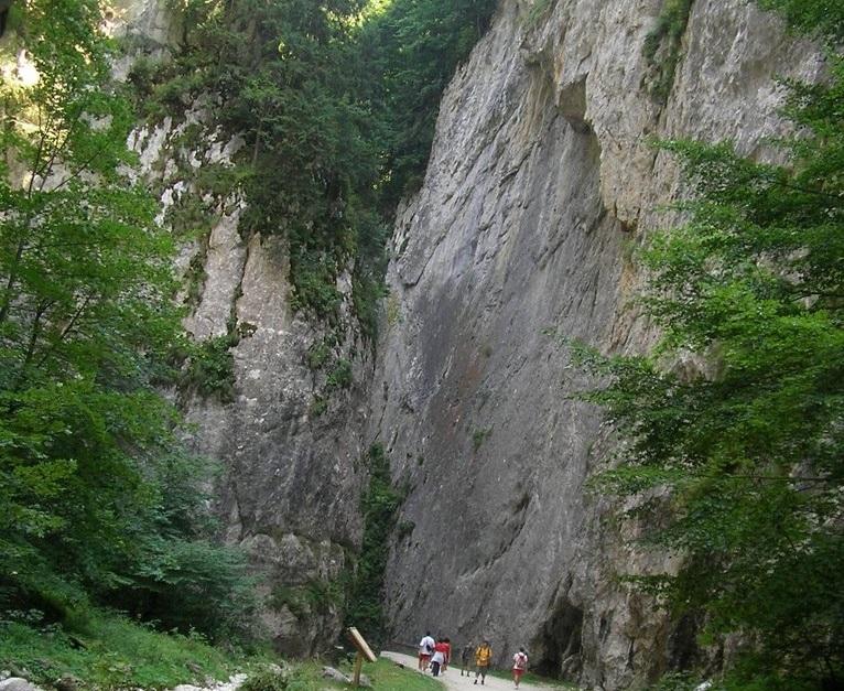 Sursă: Marian Cristache, Panoramio