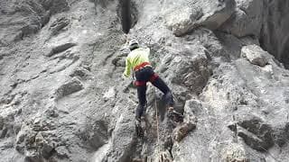 Dry Tooling, Harmonica M8