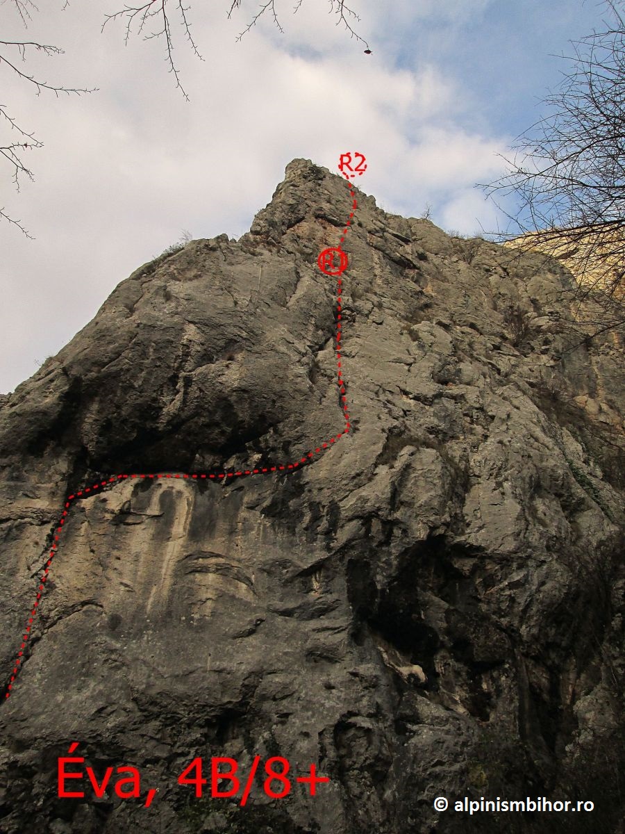 Sursă: alpinismbihor.ro Sursă: alpinismbihor.ro