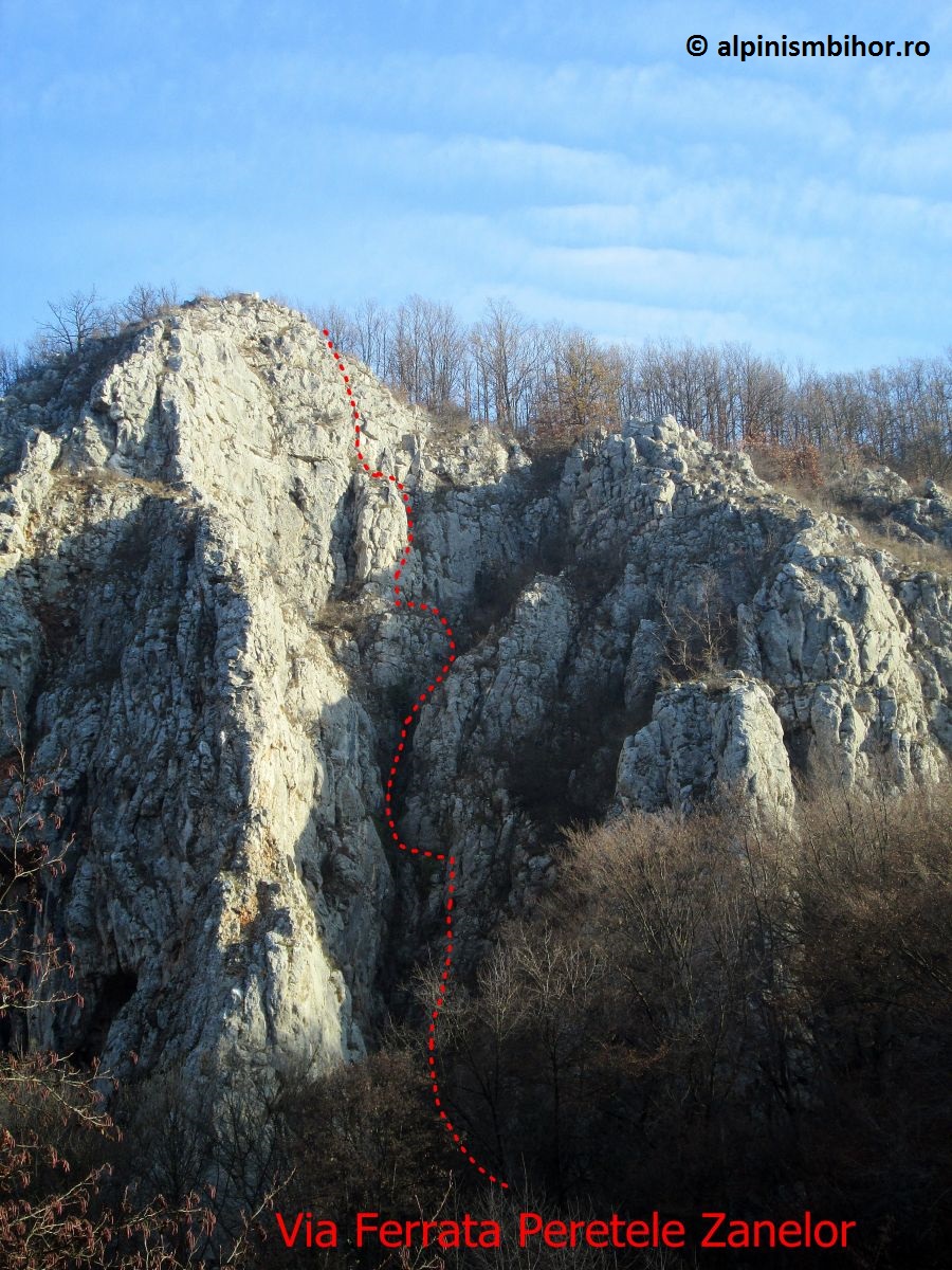 Sursă: alpinismbihor.ro Sursă: alpinismbihor.ro